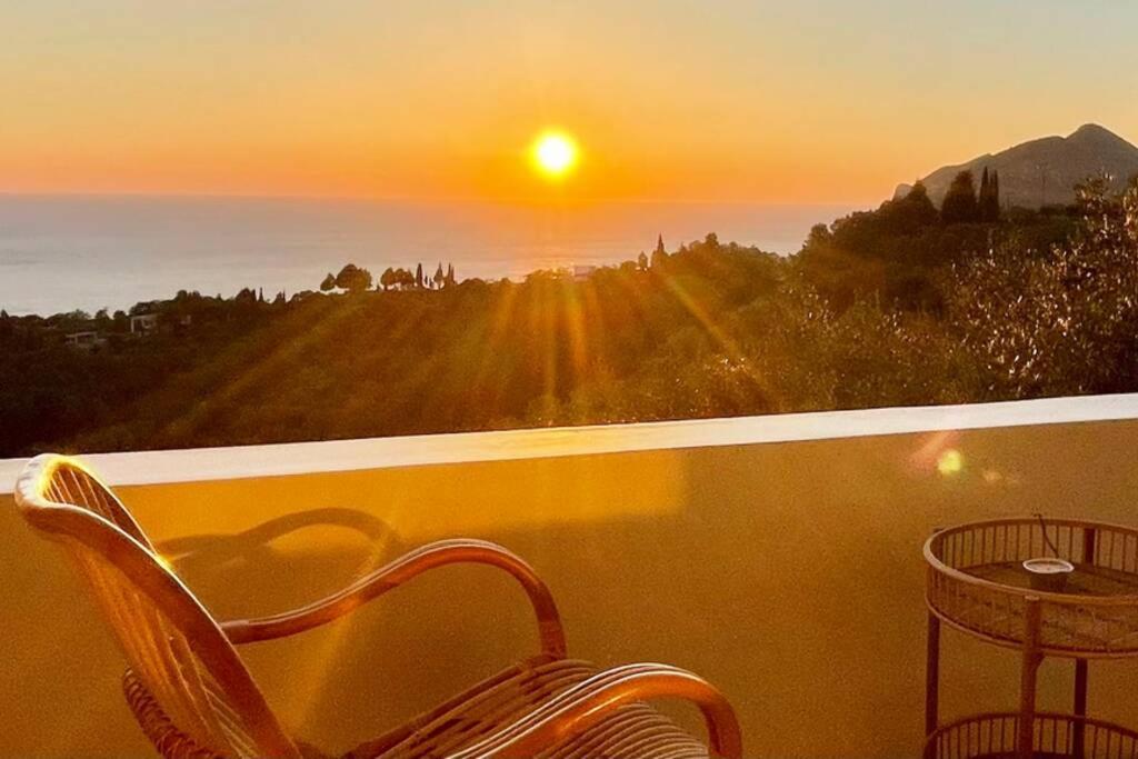 Anaera Villa Pelekas Exteriör bild